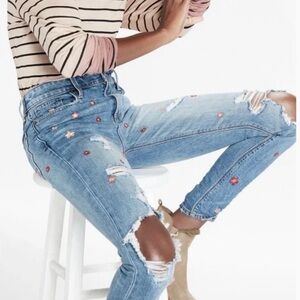 Lucky Brand Light Blue Distressed Floral Embroidered Skinny Jeans